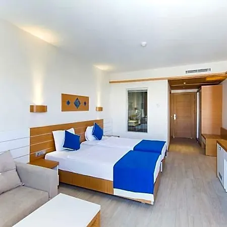 Resort Jasmin 4*
