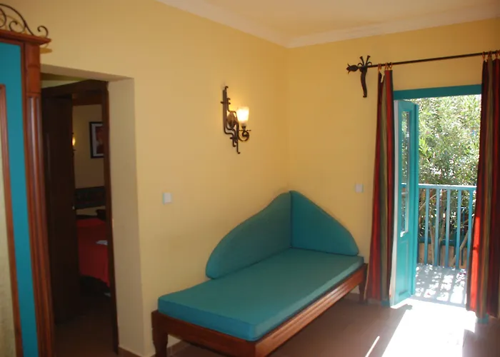 Jasmin Курортный комплекс 4*